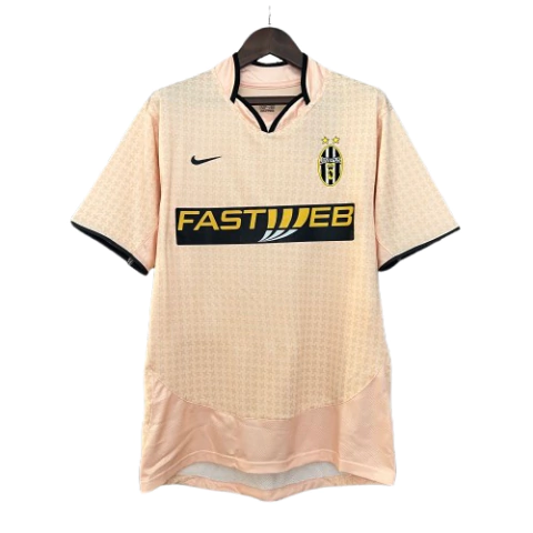 Camisa Retrô Juventus III 2003/2004 Torcedor Masculina - Begê - comprar online