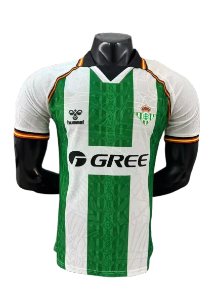 camisa-camisas-camiseta-manto-mantos-uniforme-roupa-roupas-blusa-blusas-real-betis-branca-verde-edição-especial-2025-2026-jogador-slim-fit-faixa-central-gola-v-foto-imagem