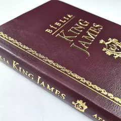 Bíblia King James Atualizada Slim | KJA | Vinho na internet