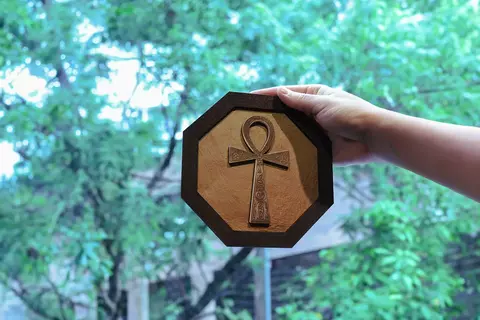 Cruz Ansata