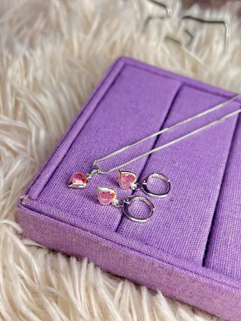 Conjunto argolinha + colar coração rosê