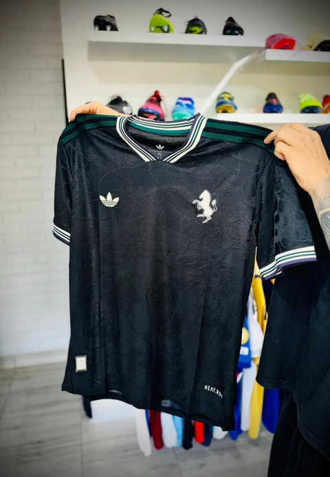 TERCERA EQUIPACION JUVENTUS 25/26