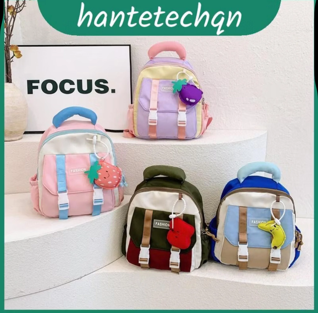 ￼Mini Mochila Divertida Com Pingente de Frutas