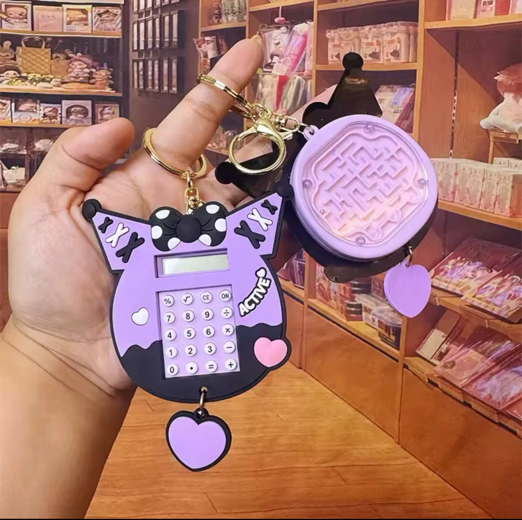 Mini Calculadora com Labirinto Kuromi
