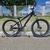Bicicleta Alumínio Aro 26 GIOS FRX EVO, Kit Single, Suspensão Absolute, Freio Hidraulico Shimano MT200, Quadro 13 - Preto com Roxo - comprar online