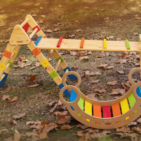 Plaza completa con balancín