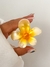 ACC-3101/ BROCHE FLOR 6CM AMARILLO