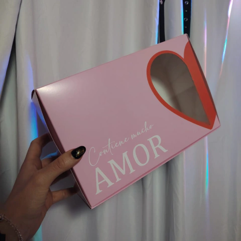 Caja con visor "Medio corazón" 26x17x9cm