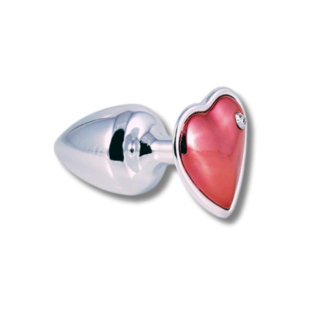 Plug em metal Cromado Com Pedra De Coração Vermelha
