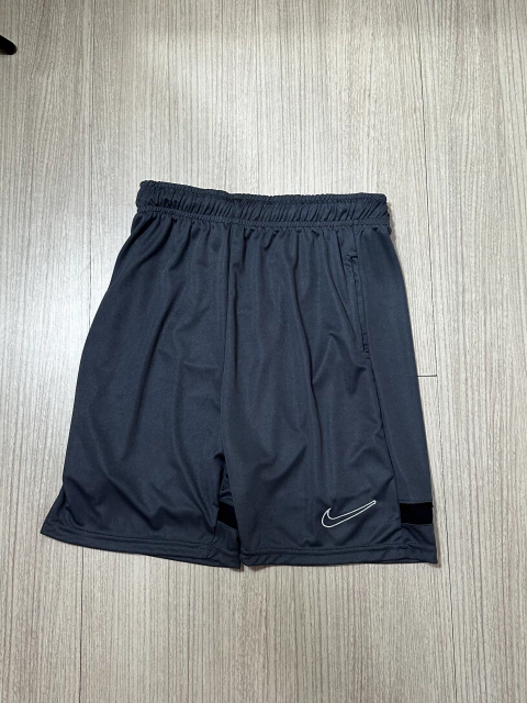 Bermuda Nike academy