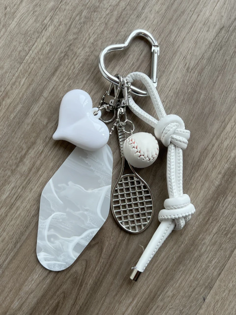 LLAVERO SPORT BLANCO - comprar online