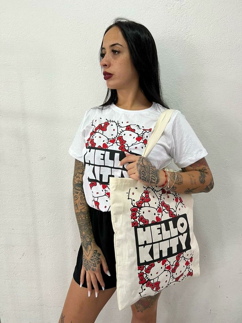 Kit Camiseta e Sacola Hello Kitty - comprar online