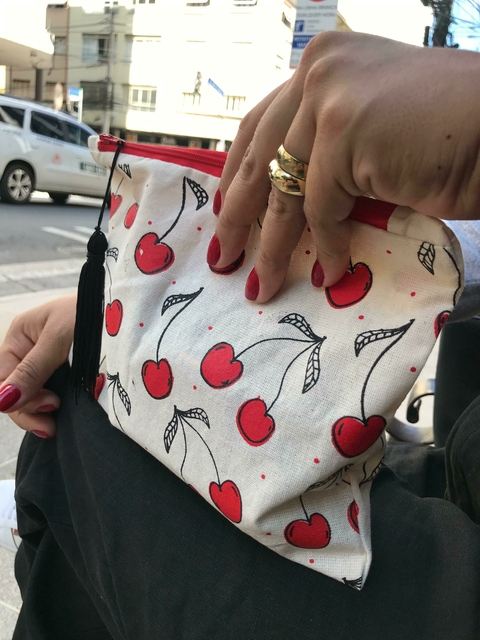 Necessaire Cereja - comprar online