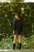 Blusa cropped, manga deslocada, abotoamento frontal, manga longa, tecido tricoline - Cropped Manu Preto - comprar online