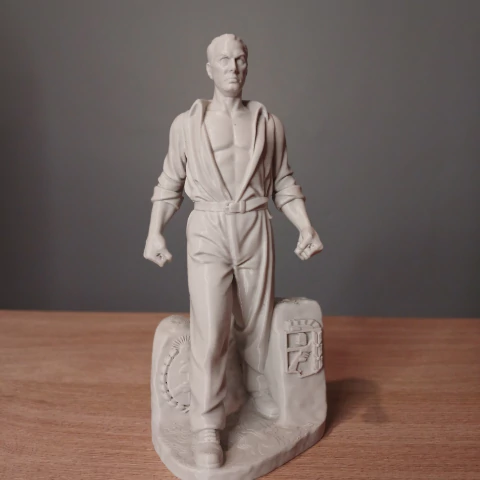 Miniatura Mediana "El Conductor"