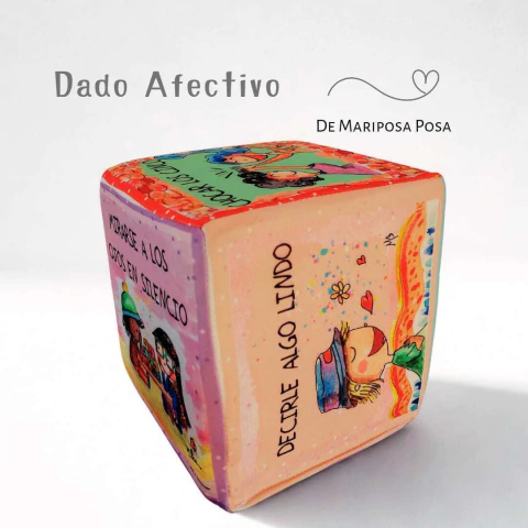 Dado Afectivo de Mariposa Posa