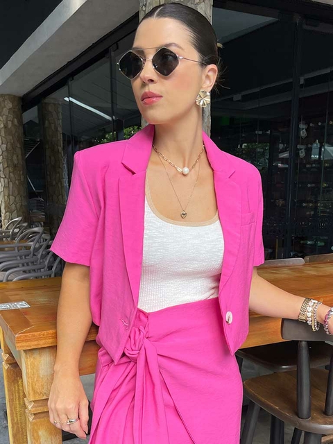 Blazer Cropped Alfaiataria Zola - comprar online