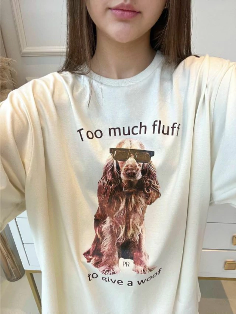 T-shirt Over Color Much Fluff - comprar online