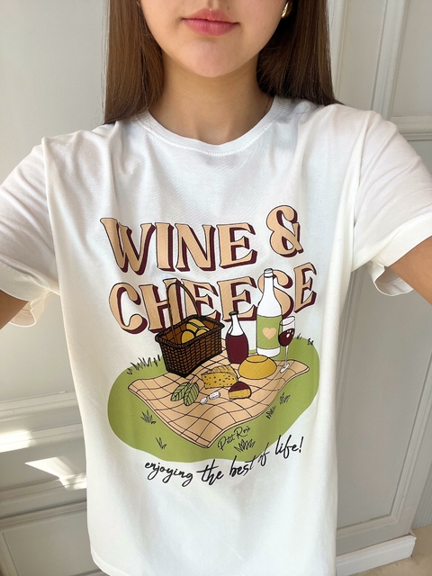 T-shirt Básica Estonada Wine