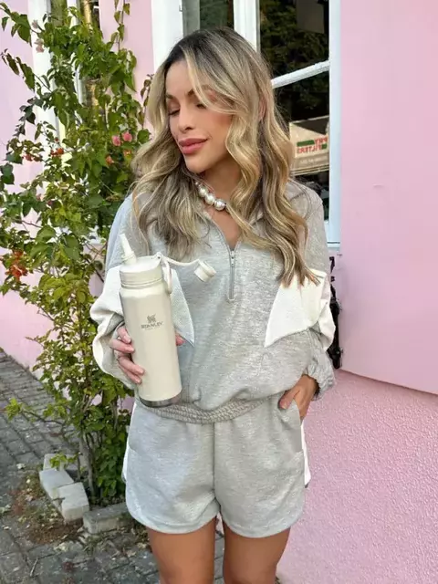 Short Angela