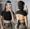 Cropped manguinha preto com amarração nas costas