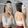 Top branco com decote cruzado