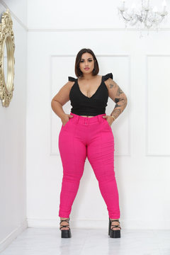 Calça Social Alfaiataria Bengaline Cinto Fixo - Moda Plus Size Feminina Elegante | Thangerina Store