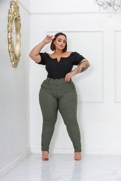Calça Social Alfaiataria Bengaline Cinto Fixo - Moda Plus Size Feminina Elegante | Thangerina Store