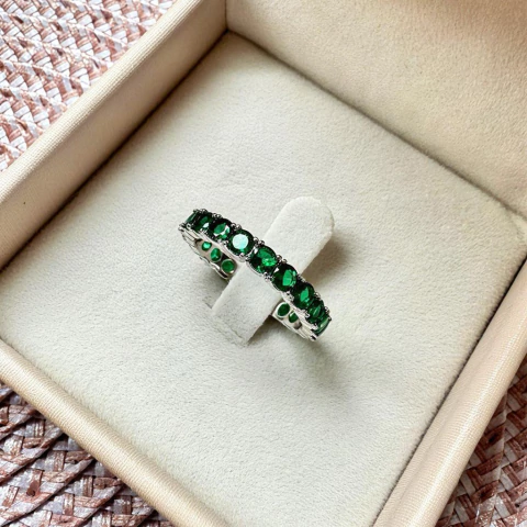 Aliança Zircônias Verde Esmeralda