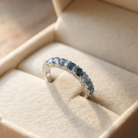 Aliança Zircônias Azul Tanzanita