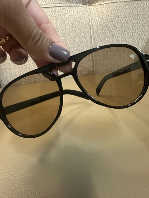 Oculos de sol positano champanhe