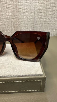 Oculos de sol Miconos Marrom degrade - comprar online