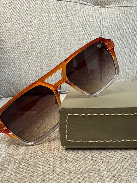 Oculos de sol Tahiti laranja translucido degrade