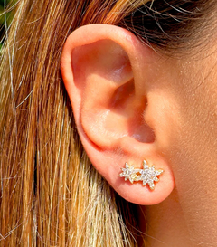 brinco ear chain duplo estrelas na internet
