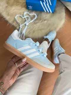 Tênis Azul Bebê/Branco - comprar online