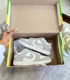 Dunk SB Branco/Cinza - loja online