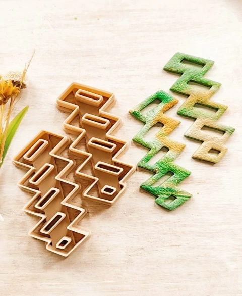 460 - CORTADOR DUPLO GEOMÉTRICO - comprar online