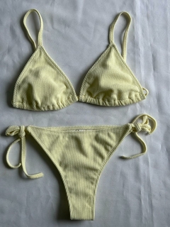Bikini vainilla de atar Clotilde + TEJIDO DE REGALO (POLLERA, SHORT, REMERON O VESTIDO) - comprar online