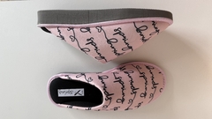 PANTUFLAS CLÁSICAS TIPO CHANCLETA - comprar online