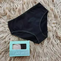 Imagen de Pijama Betty + regalo a elección (conjunto de lencería/pack de bombachas de alg y lycra)