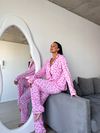 PIJAMA CAMISERO CEREZAS ROSITA + CONJUNTO DE LENCERÍA DE REGALO se entrega 30 de Abril - comprar online