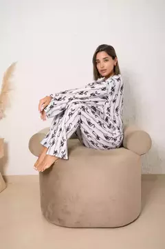 PIJAMA CAMISERO JANE CLOTILDE en internet