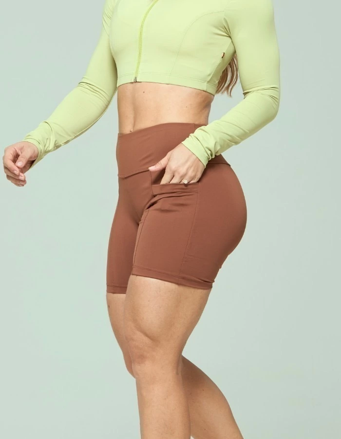 Short com bolso
