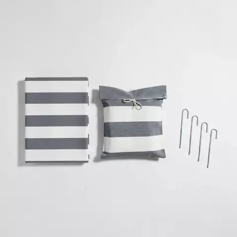 Lona Playera Grande, 2.00x1.50 mts. Con Presillas, 4 Estacas y Bolsa de Guardado.