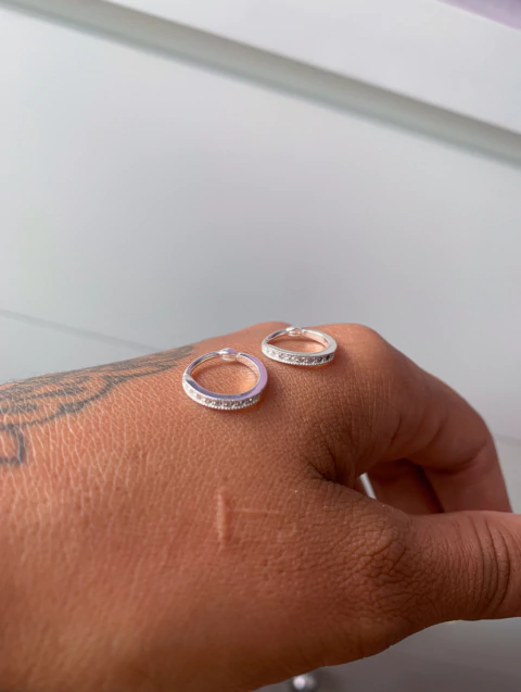 Piercing conch com zircônias 10mm