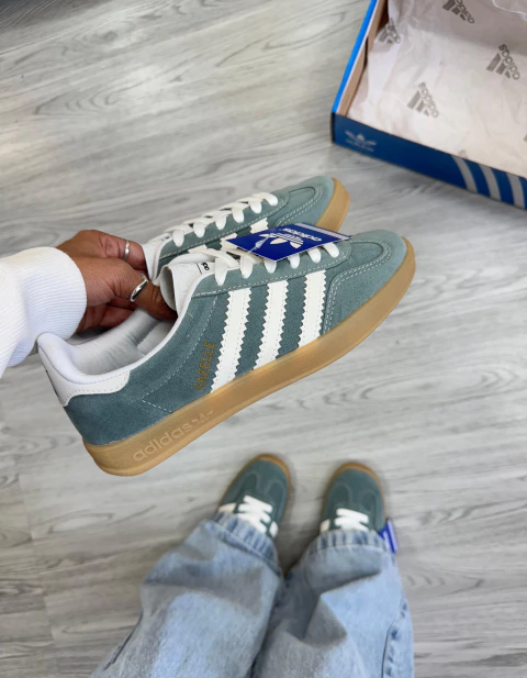 Gazelle - Verde /Hortênsia - comprar online