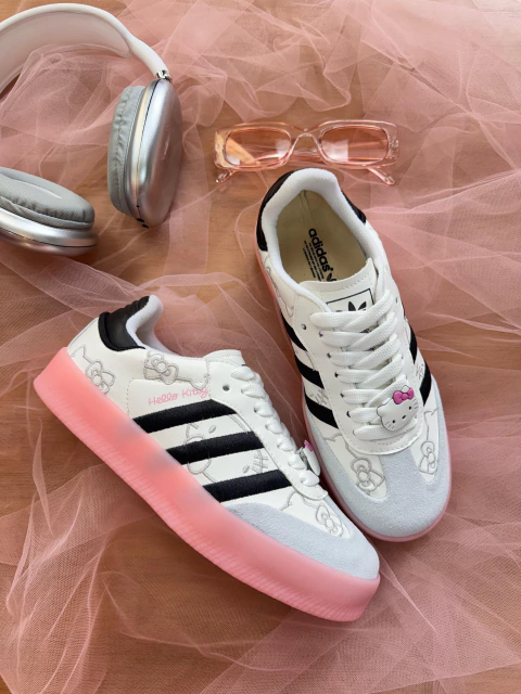 Adidas Hello Kitty x adidas Sambae- Couro
