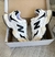 New 9060- branco e preto