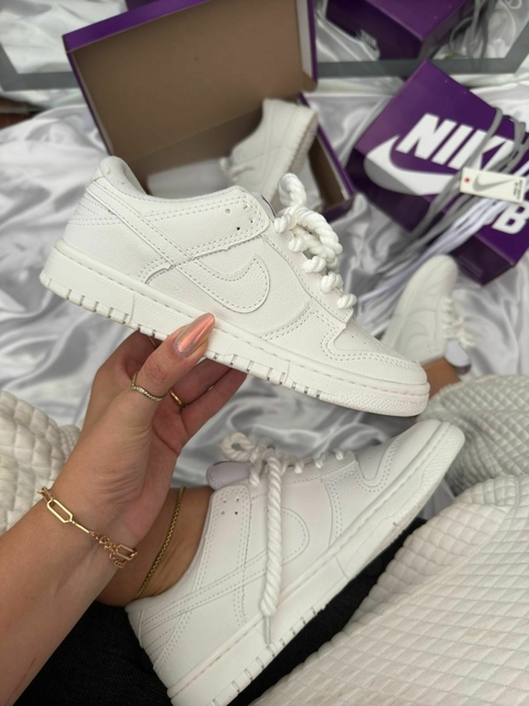 Dunk SB Branco