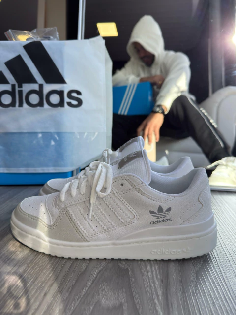 Fórum Low - Branco - comprar online